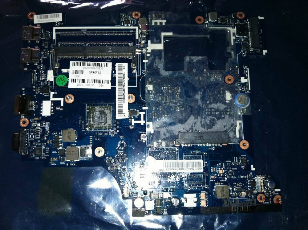 Материнская плата для ноутбука Lenovo G585 QAWGFUMA UMA E1-1200 (90000488), оригинал