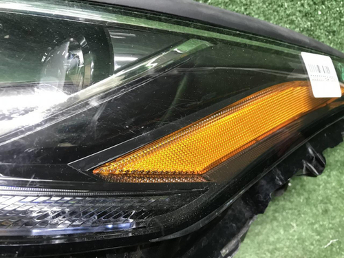 Битая Фара левая Toyota Highlander 4 U70 19-нв LED