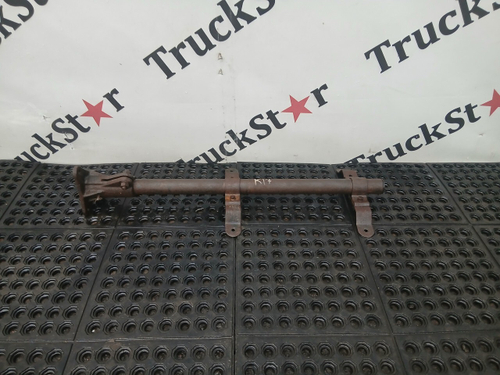 Кронштейн крыла заднего