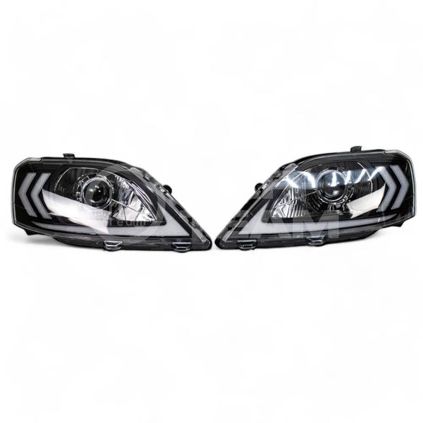 Фары Лада Ларгус передние в стиле Lexus с Bi LED модулями 2.5 дюйма + ДХО с плавающими поворотниками, хром маска (Китай)