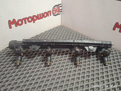 Топливная рампа с форсунками Шкода Октавия А5 Б/У