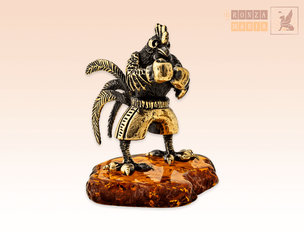 фигурка Петух - Боксер на янтаре