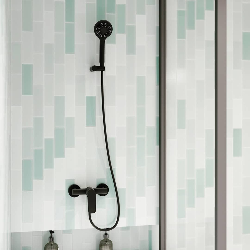 Смеситель для душа с душевым комплектом NEW FLY 570802BTNM чёрный