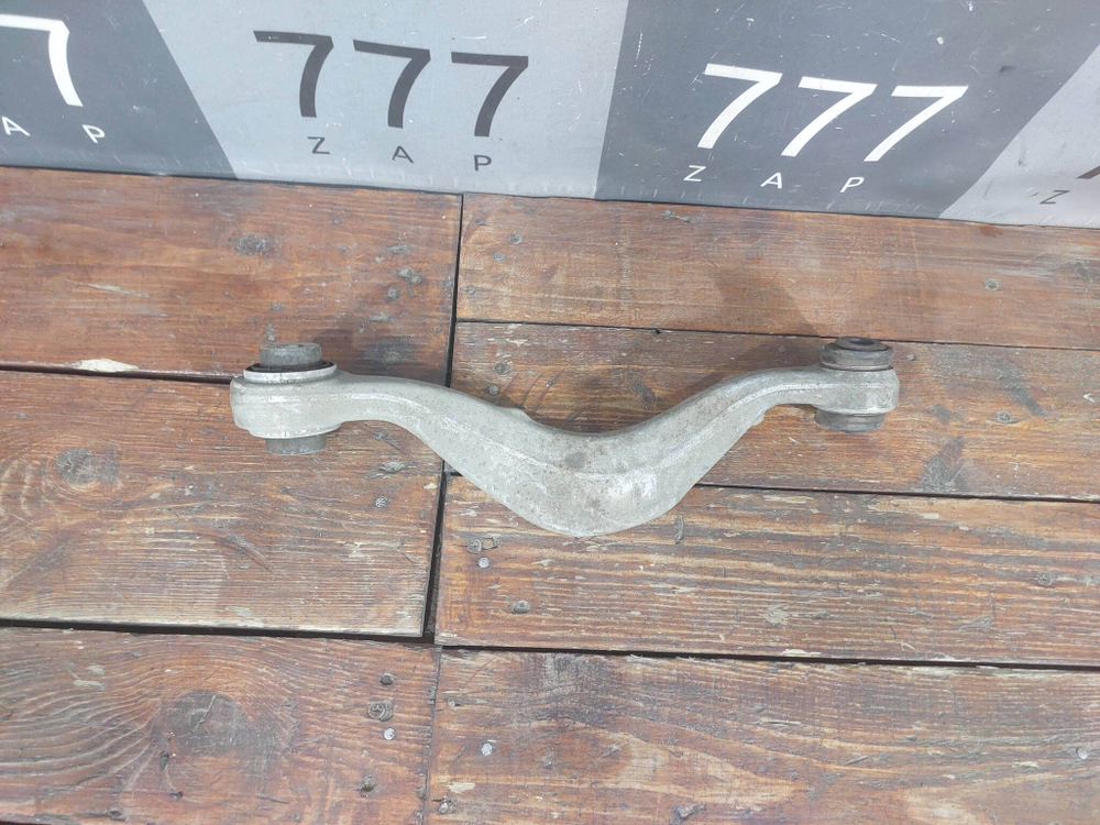 Рычаг подвески задний правый BMW 5-Series (G30) 16-нв Б/У Оригинал 33326883340