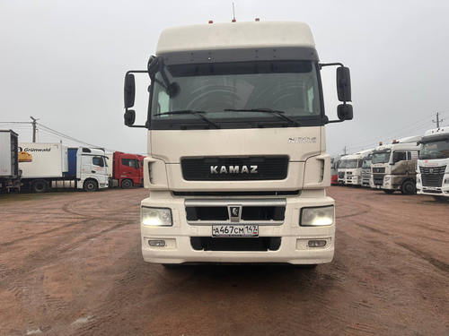 КамАЗ 5490 4x2 Седельный тягач 5490-095-68 (Дизельный, 12,0 л, 428 л.с., МТ)
