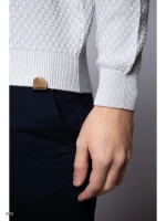 Джемпер плотной вязки