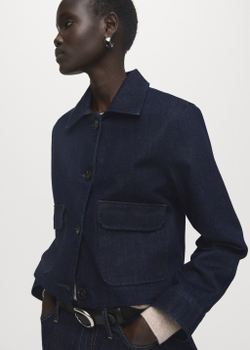 Джинсовая куртка с карманами