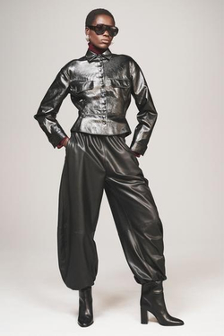 ZARA КУРТКА-ПЕПЛУМ ИЗ ИСКУССТВЕННОЙ КОЖИ — THE ITEM ZARA WOMAN, ЧЕРНЫЙ