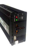 Автоинвертор CARLIVE 1500Watt (DC12-AC220V)