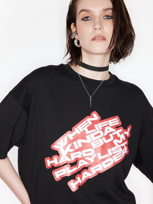 Футболка Harder, черная