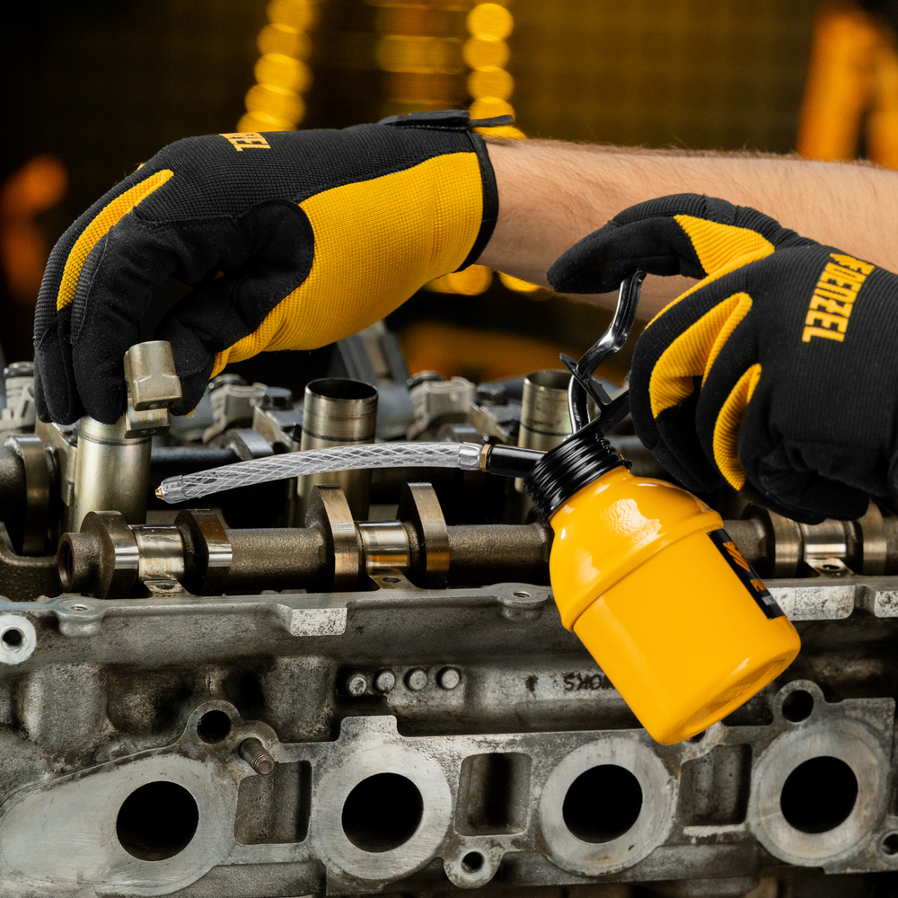 Масленка-нагнетатель, металлический корпус, 0,2 л, гибкий наконечник Denzel