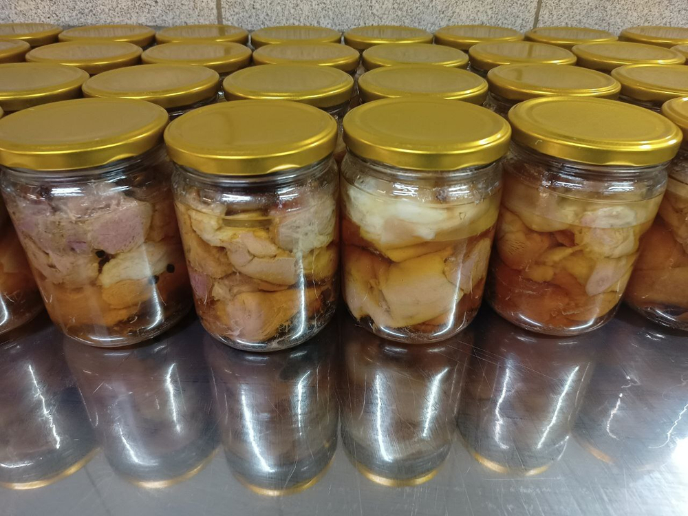 Рулька свиная тушеная (0.5кг)