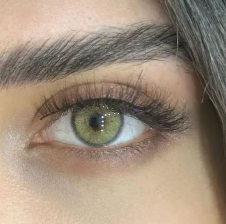 Желто - зеленые  цветные линзы Marquise Vanessa green lemon / Цветные линзы для светлых и темных глаз / Под образы и для сьемок / На 12 мес