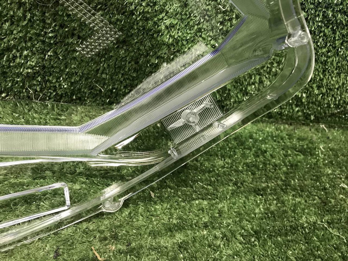 Стекло фары левое Nissan X-Trail T32 (2013-2019)