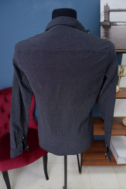 Рубашка AS стильная  48 размер