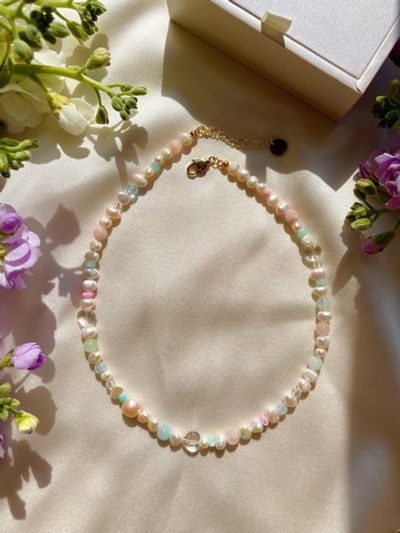 Чокер Дейзи из жемчуга и селенита