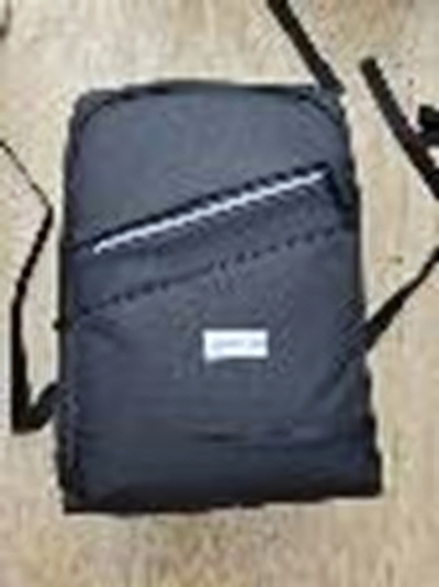 Рюкзак молодежный 41*29*13см,2 отд,анат.спинка,USB пров,отсек д/ноут,черн