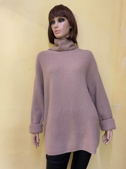 Свитер женский