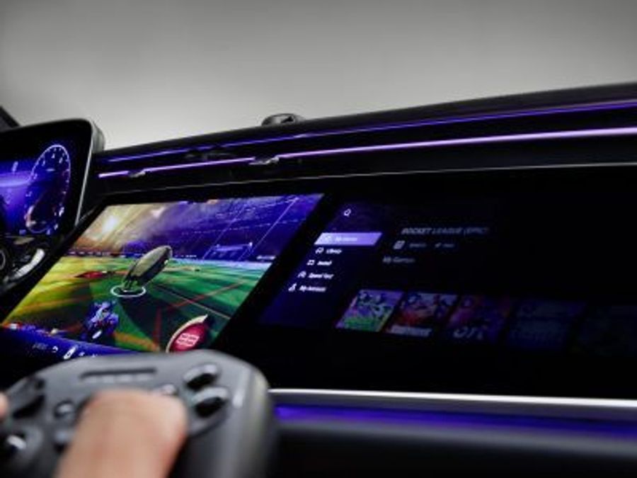 В автомобилях Mercedes-Benz появятся Steam и Epic Games Store