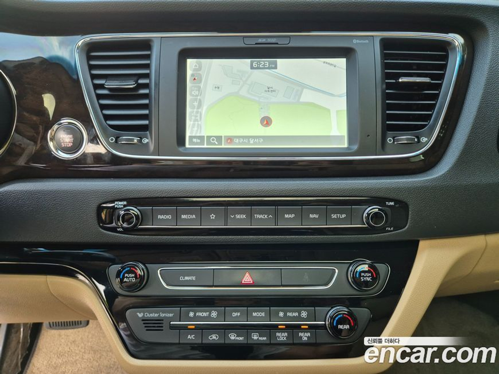 Kia The New Carnival (Sedona) 9-и местный Prestige (12.2019)