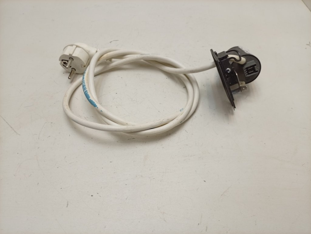 IWSE6125 кт72 Сетевой фильтр для стиральной машины Indesit 160023726.02 б/у