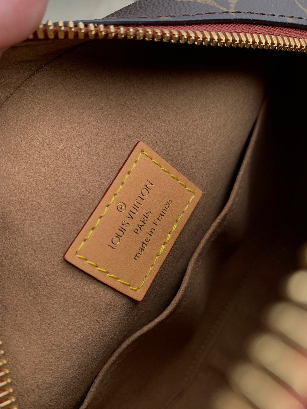 Louis Vuitton Boite Chapeau Souple MM