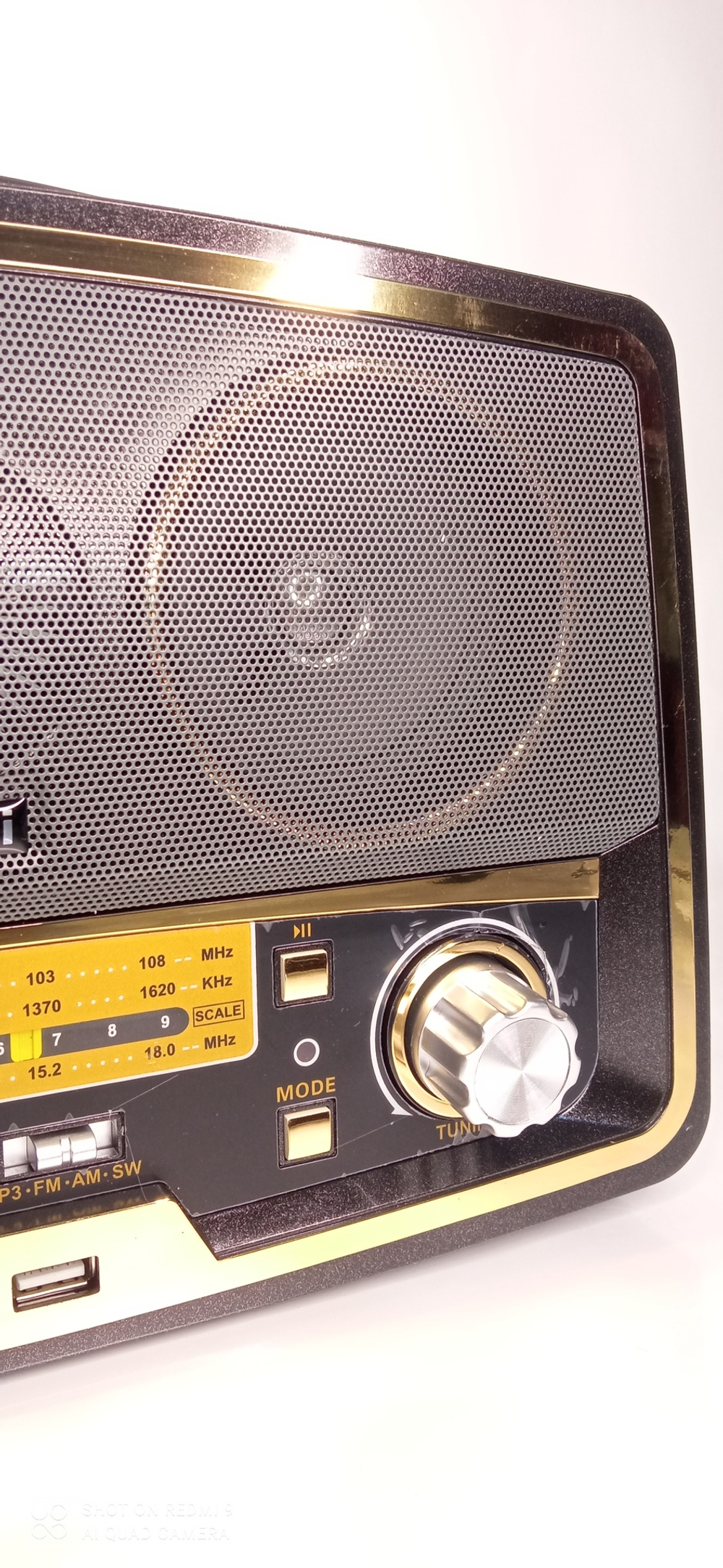 Радиоприемник Kemai MD-1701BT USB/SD/BT Stereo Ретро