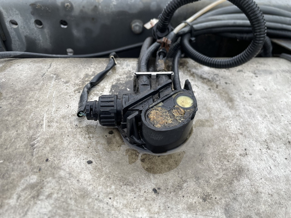 Бак топливный 650L