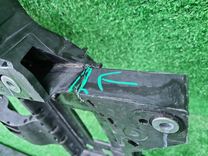 Телевизор Hongqi H5 2 (2022-н.в.)