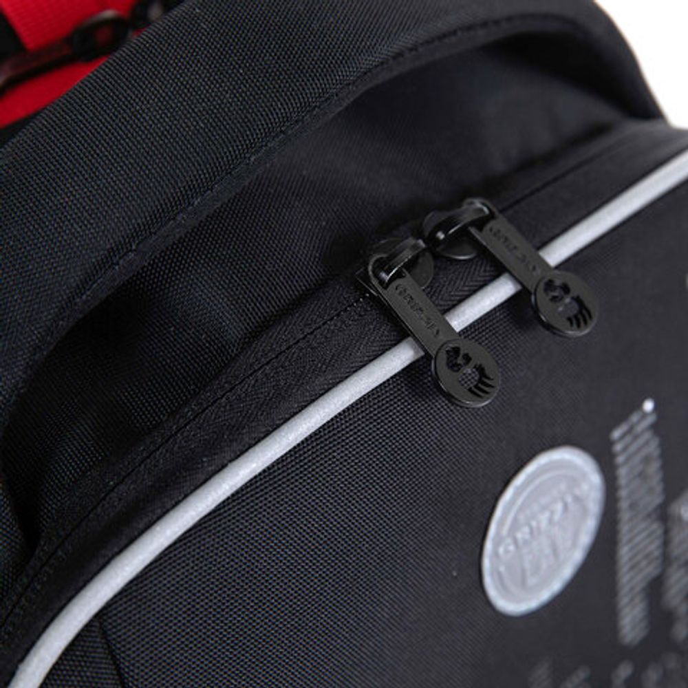 Ранец GRIZZLY анатомическая спинка, с бейджем, для мальчиков, "RED CAR", 36х29х18 см, RAf-293-1/2