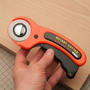 Нож дисковый круговой 45 мм с фиксатором