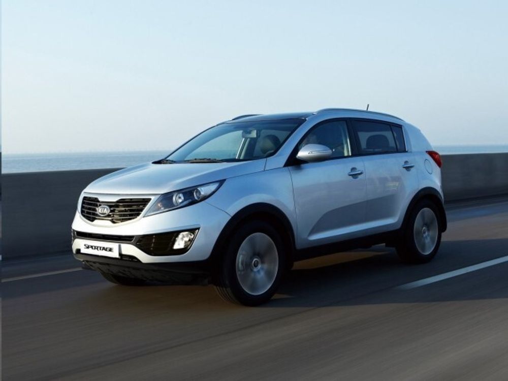 Стекло заднее Kia Sportage III с 2010 н. до 2016 г. с обогревом под спойлер (KMK Glass)