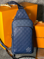 Сумка-слинг Louis Vuitton