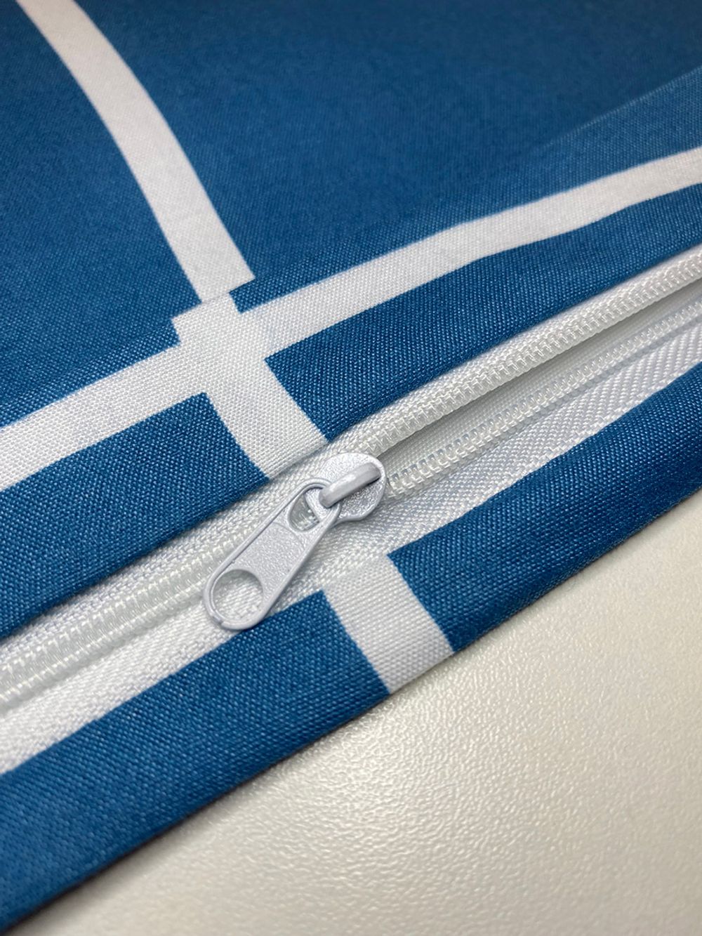 Пододеяльник полисатин Simple House "All star" 1,5-спальный на молнии 145x215 см