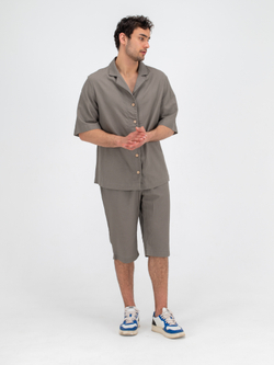 Костюм льняной с шортами. Хаки