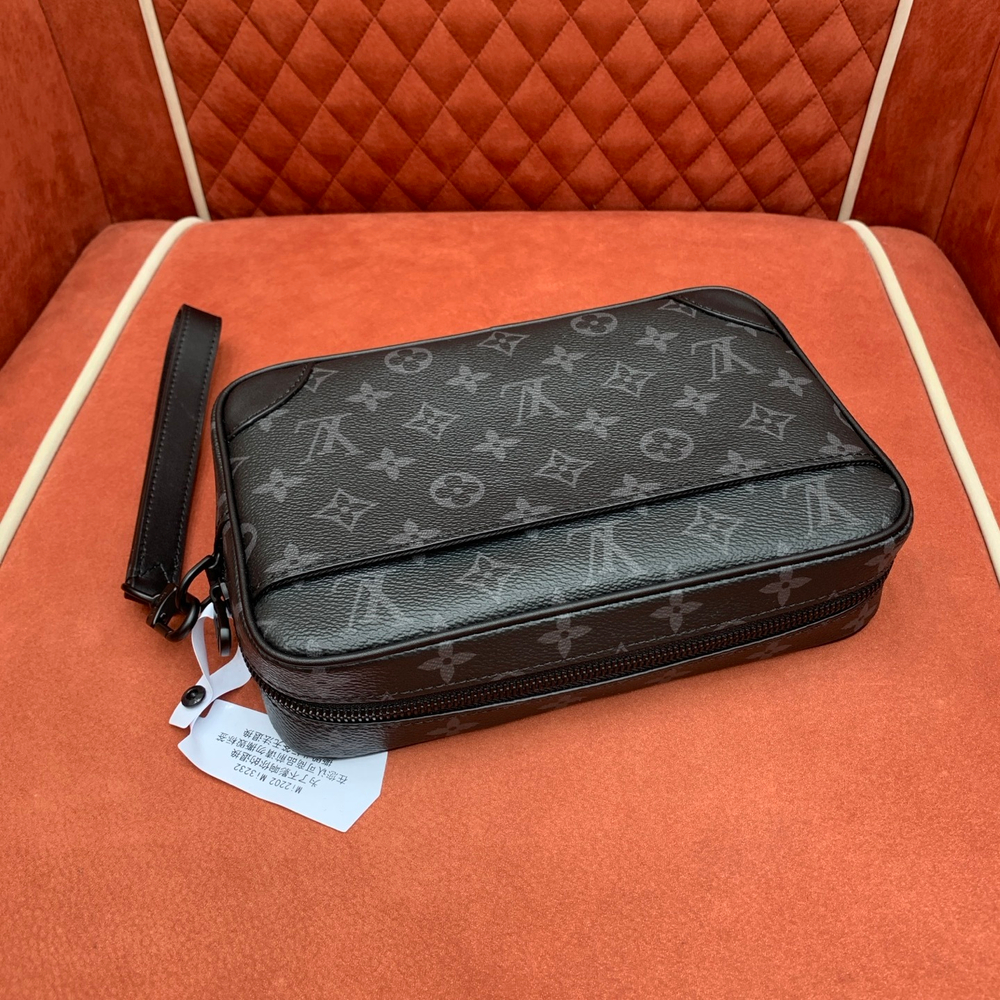 Louis Vuitton Pochette Kasai