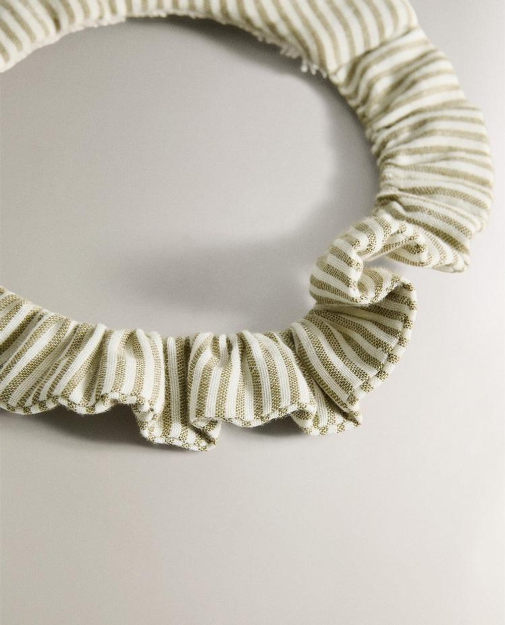 ZARA HOME ДЕТСКИЙ НАГРУДНИК В ПОЛОСКУ, ЗЕЛЕНЫЙ