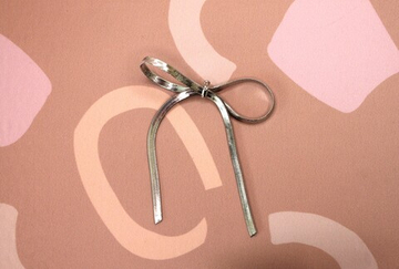 Подвеска бант 58х60 мм