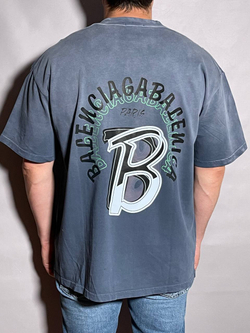 Футболка Balenciaga