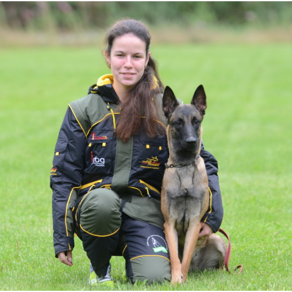 Костюм для дрессировщика Fordogtrainers «PROTECTIVE SUIT» из мембранной ткани.