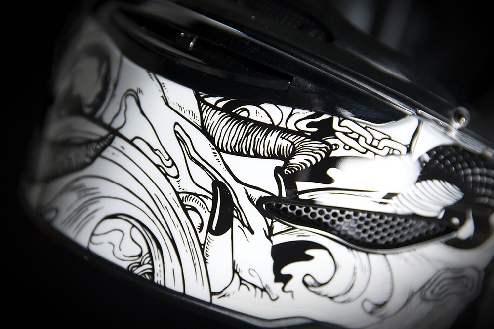 Мотошлем - ICON AIRMADA MISCREANT (белый)