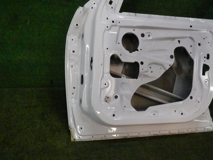 Дверь передняя правая BMW X1 F48 (2015-2022)