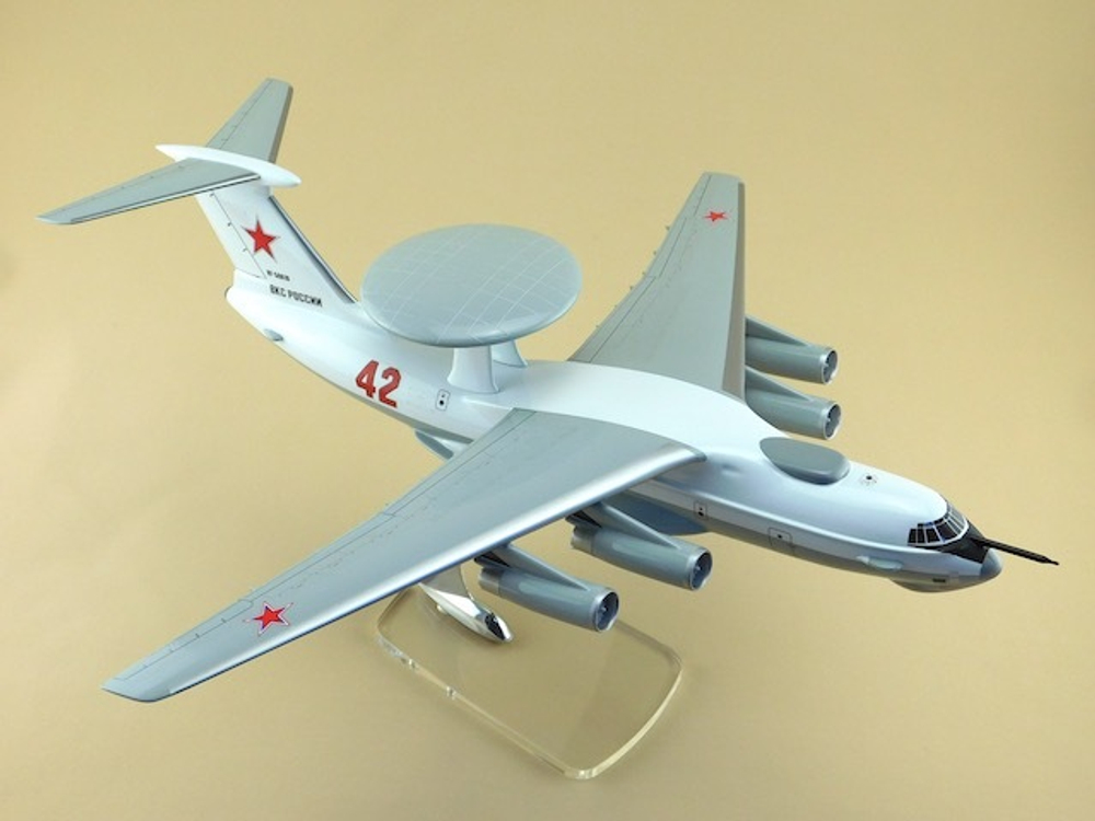 Модель самолета А-50 (М1:100, ВКС России)