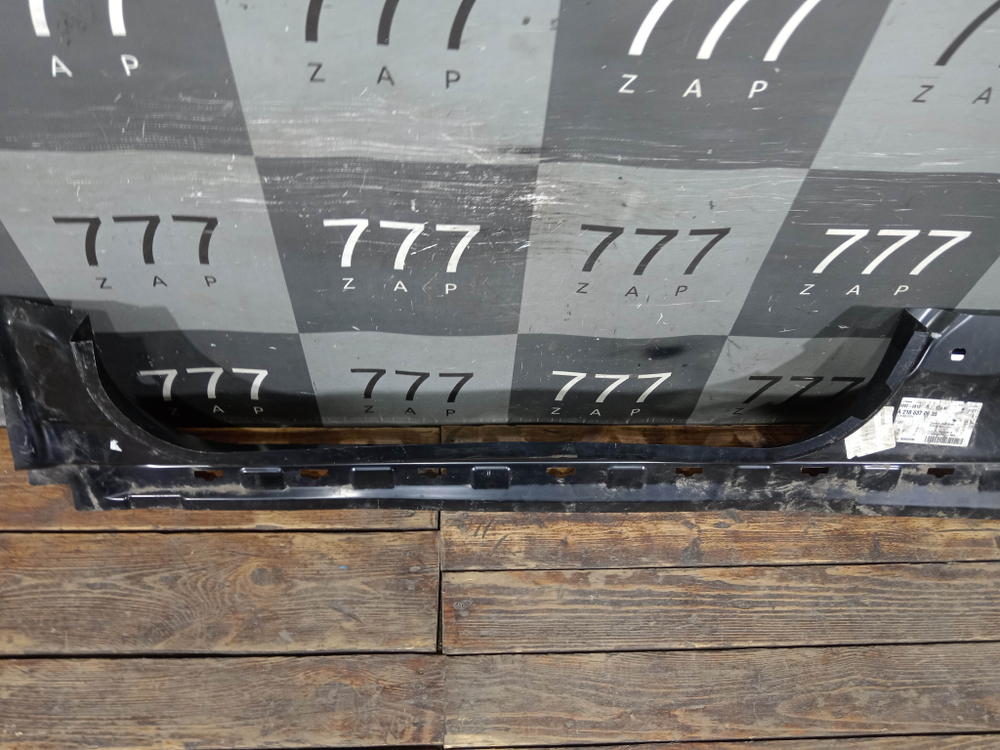 Порог правый Mercedes CLS (C218) 10-17 Новое Оригинал A2186370635