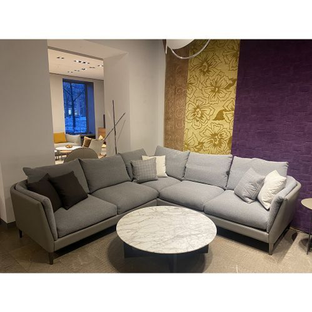 Диван Poltrona Frau BRETAGNE 5537301