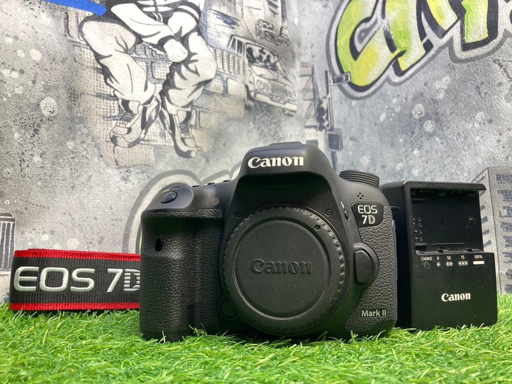 Canon 7D Mark II 3800 кадров Покупка/Продажа