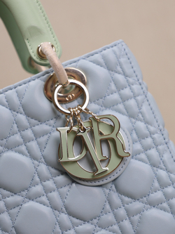 Christian Dior Lady Dior 24 cm