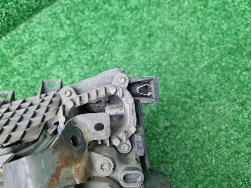 Фара правая Scania R-Series (2016-н.в.) галоген