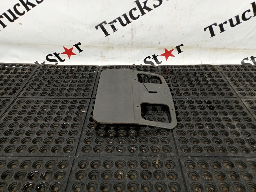 Коврик салона 2020г