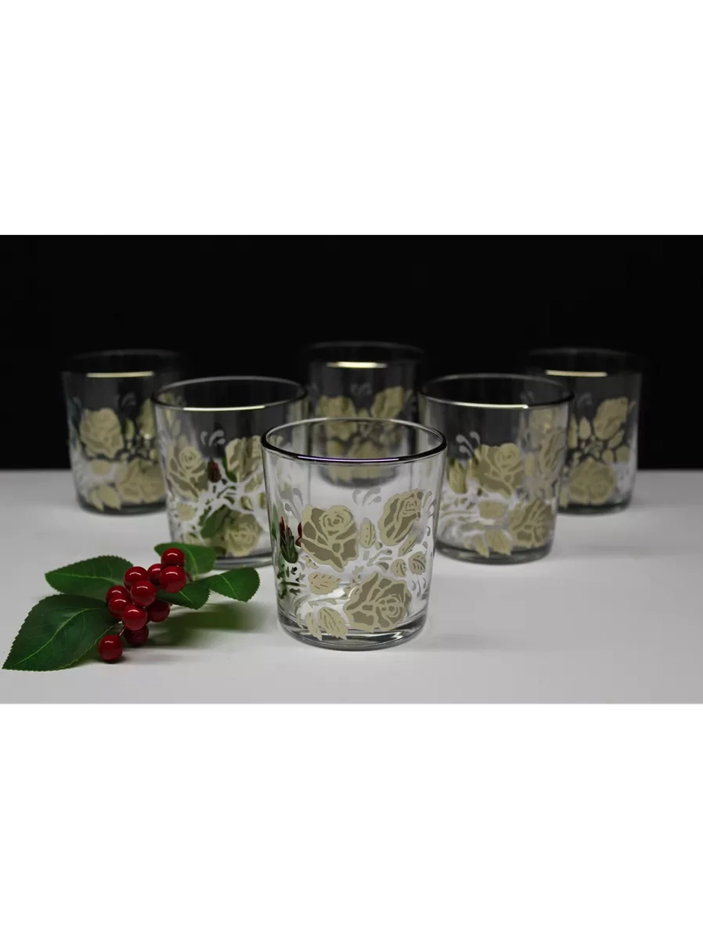 Стакан для напитков сока и воды